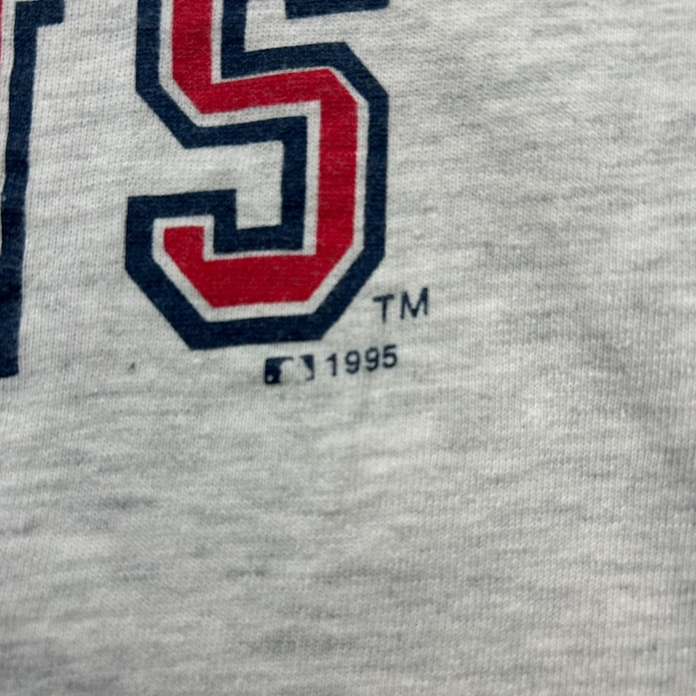 Cleveland Indians Chief Wahoo Gray Short Sleeve Tshirt Unisex Medium? 1995 MLB - Picture 10 of 16